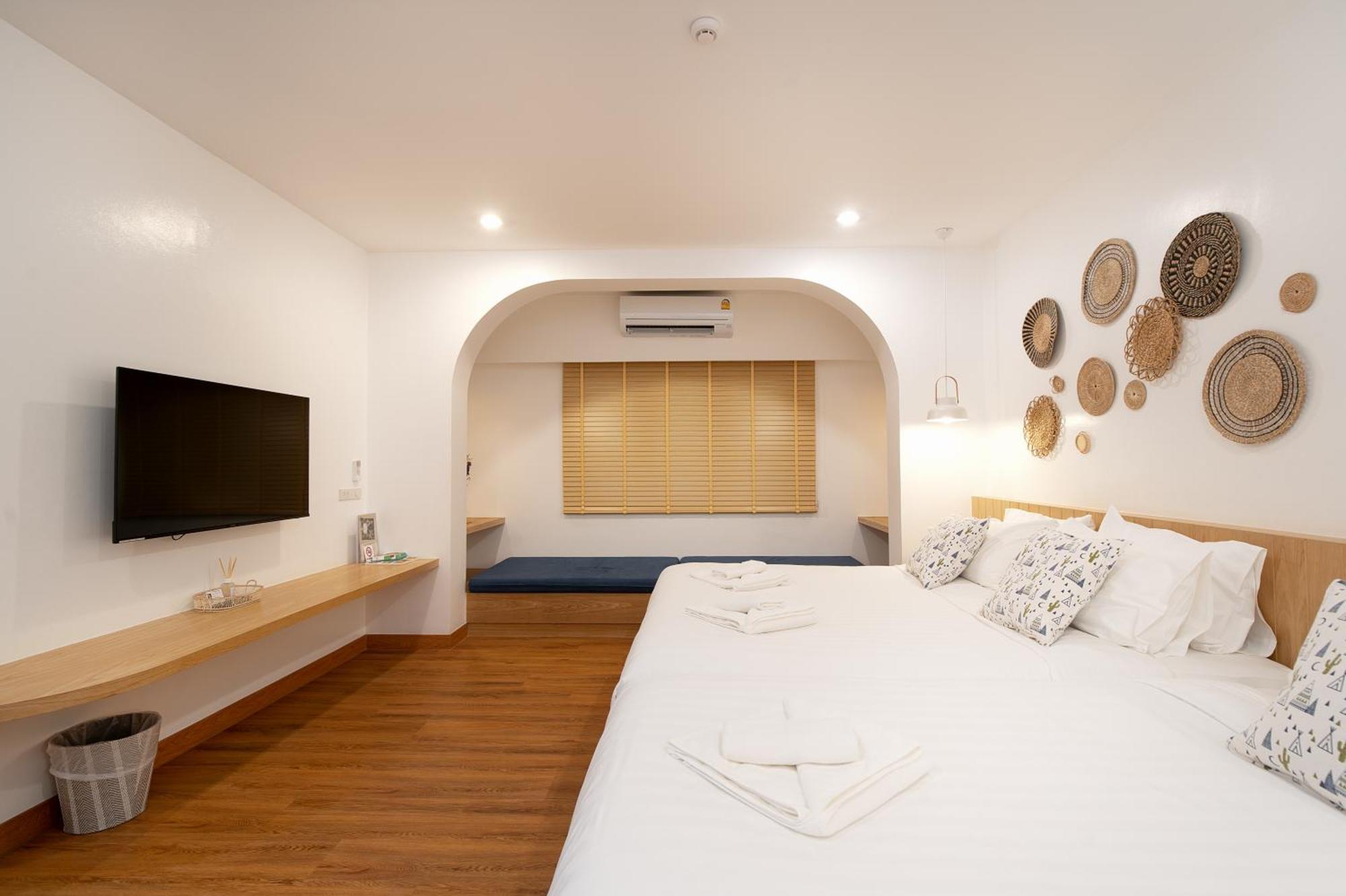 The Modeva Hotel Канчанабури Екстериор снимка