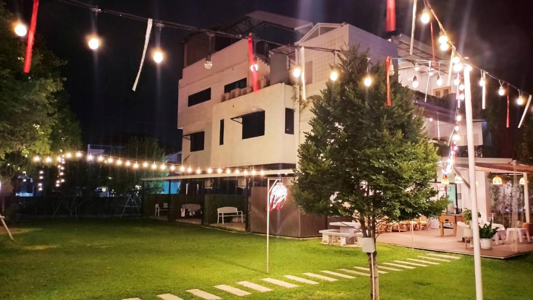 The Modeva Hotel Канчанабури Екстериор снимка