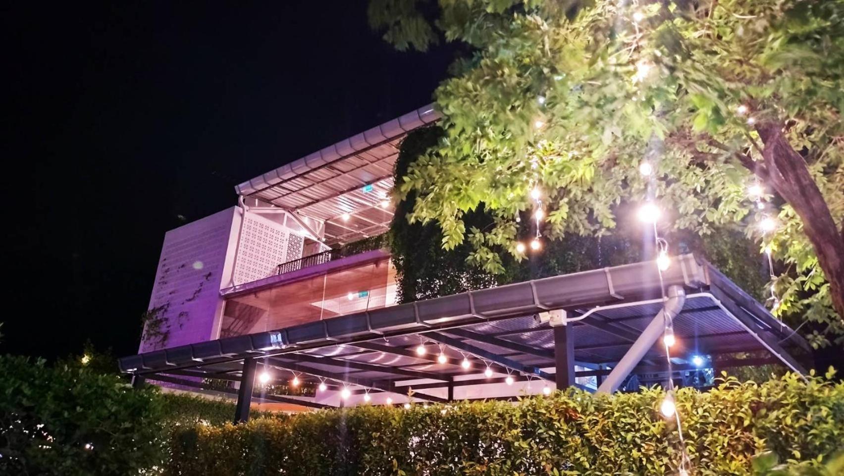 The Modeva Hotel Канчанабури Екстериор снимка