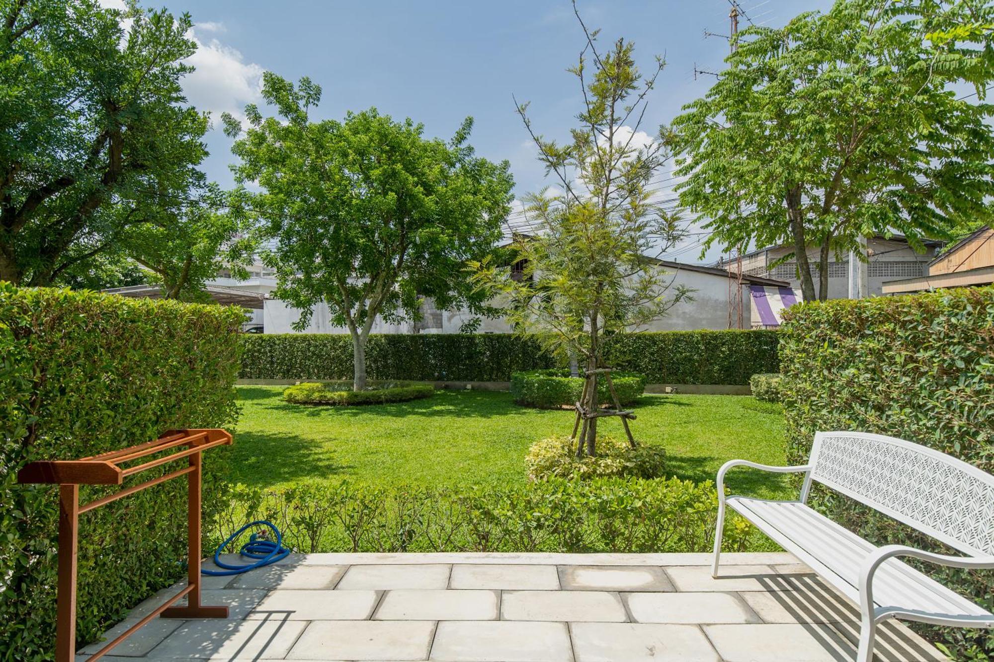 The Modeva Hotel Канчанабури Екстериор снимка